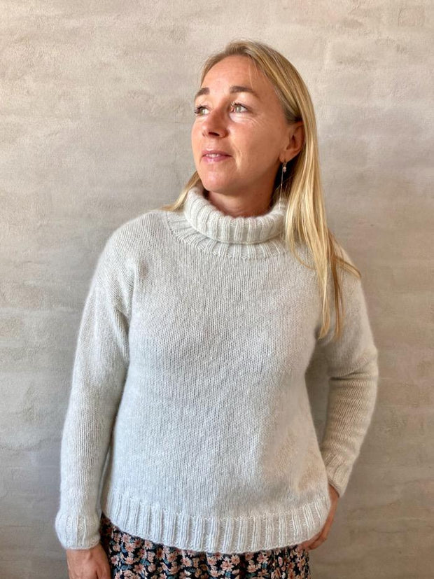 Easy Peasy Sweater med rullekrave, No 1 kit Strikkekit Önling - Katrine Hannibal