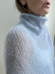 Light Loop high neck sweater fra Other Loops, No 10 strikkekit Strikkekit Other Loops