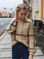 Strikkeopskrift til at strikke Scotty Sweater fra PetiteKnit