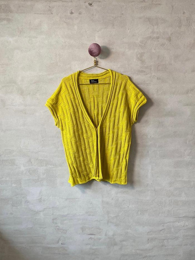 Steps vest af Hanne Falkenberg, No 21 strikkekit | Mustard (419)